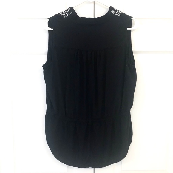 LIZ CLAIBORNE Embroidered Boho White Black Top M - Picture 3 of 3